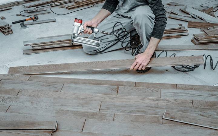 Industrial staples for upholstery and furniture manufacturing